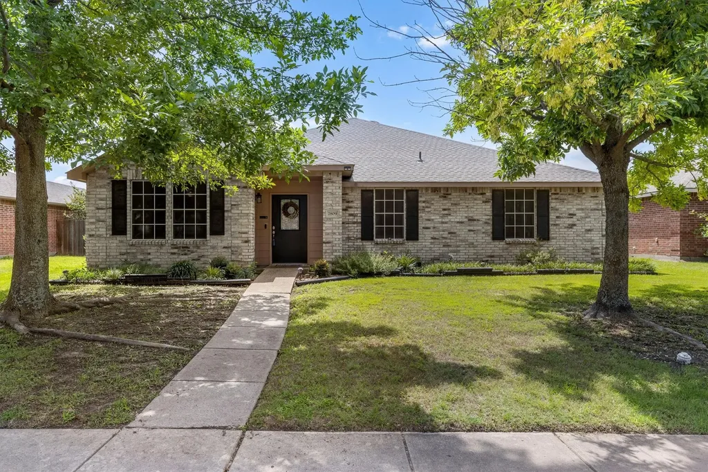 2809 Meadow Bluff Drive Wylie TX 75098