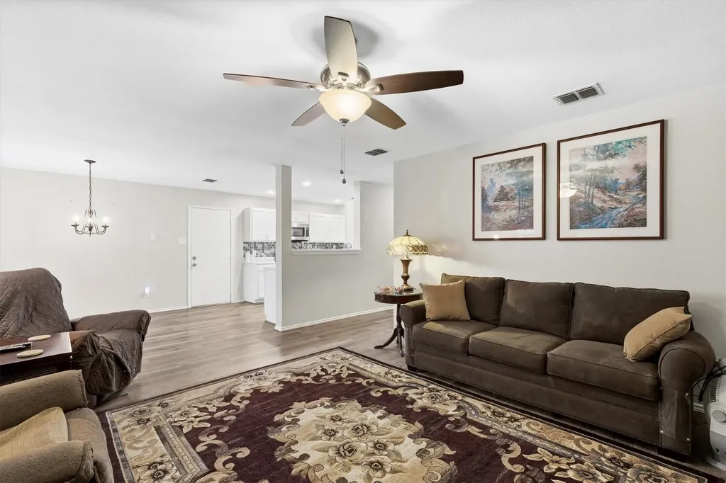 2809 Meadow Bluff Drive Wylie TX 75098