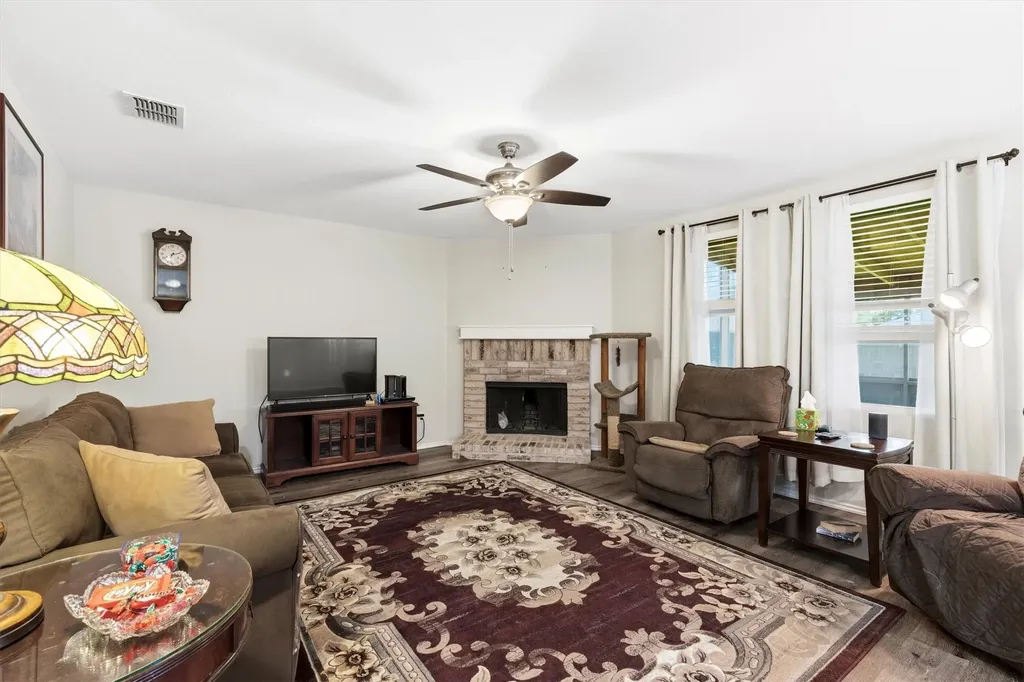 2809 Meadow Bluff Drive Wylie TX 75098