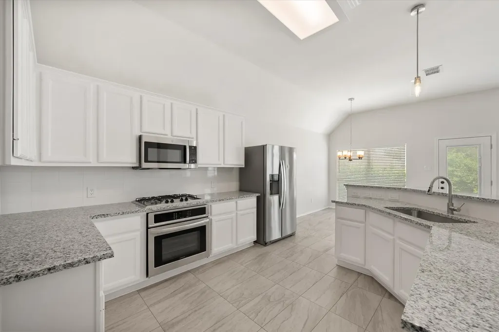 6604 High Brook Drive Fort Worth TX 76132