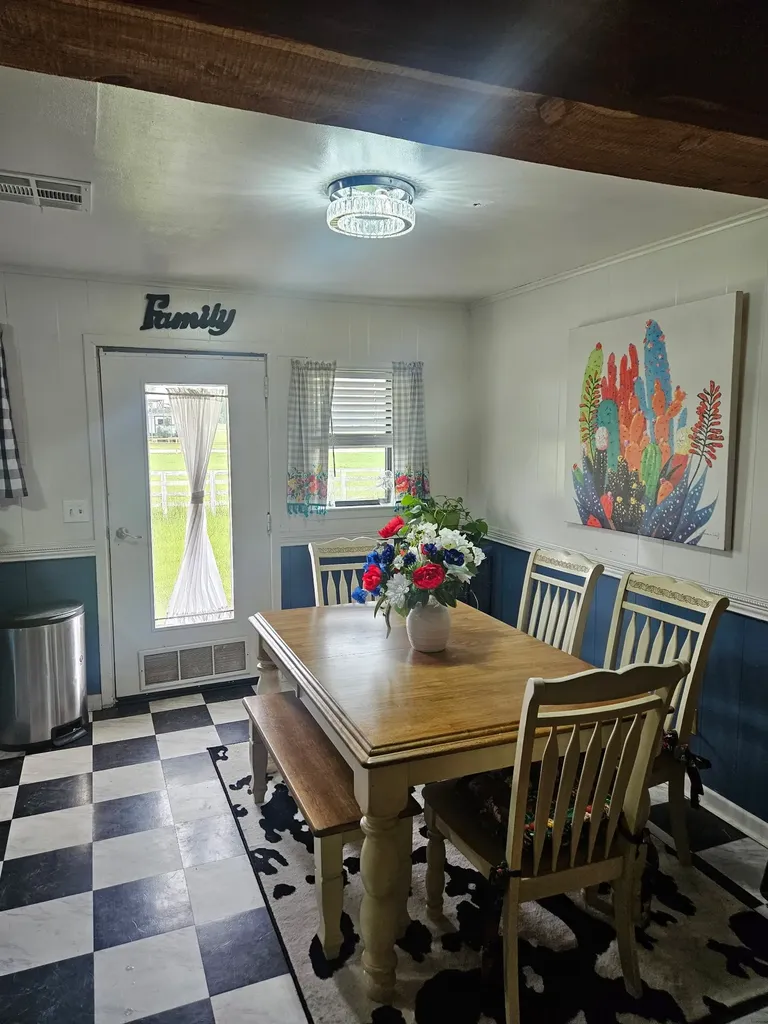 600 W Washington Kosse TX 76653