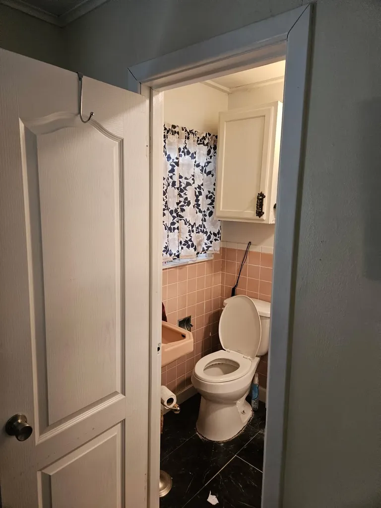 600 W Washington Kosse TX 76653