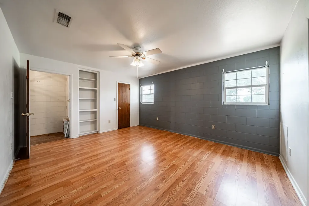 10362 Farm Road 3326 Hawley TX 79525