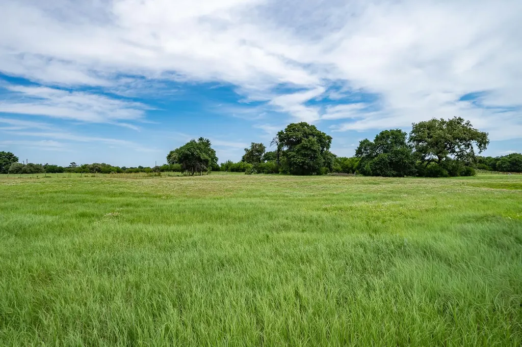 10362 Farm Road 3326 Hawley TX 79525