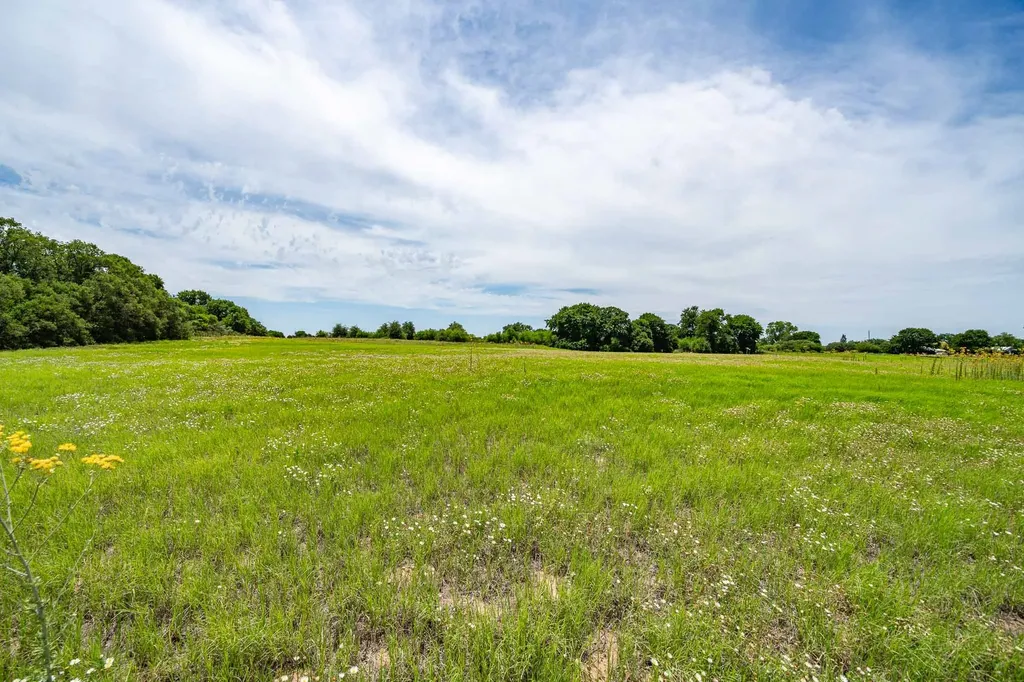 10362 Farm Road 3326 Hawley TX 79525