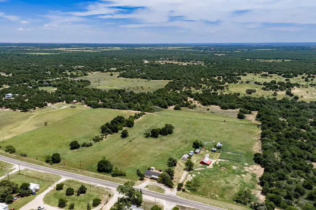10362 Farm Road 3326 Hawley TX 79525