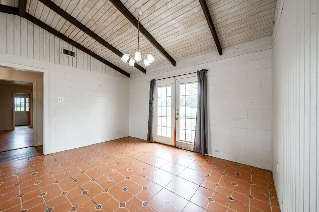 10362 Farm Road 3326 Hawley TX 79525
