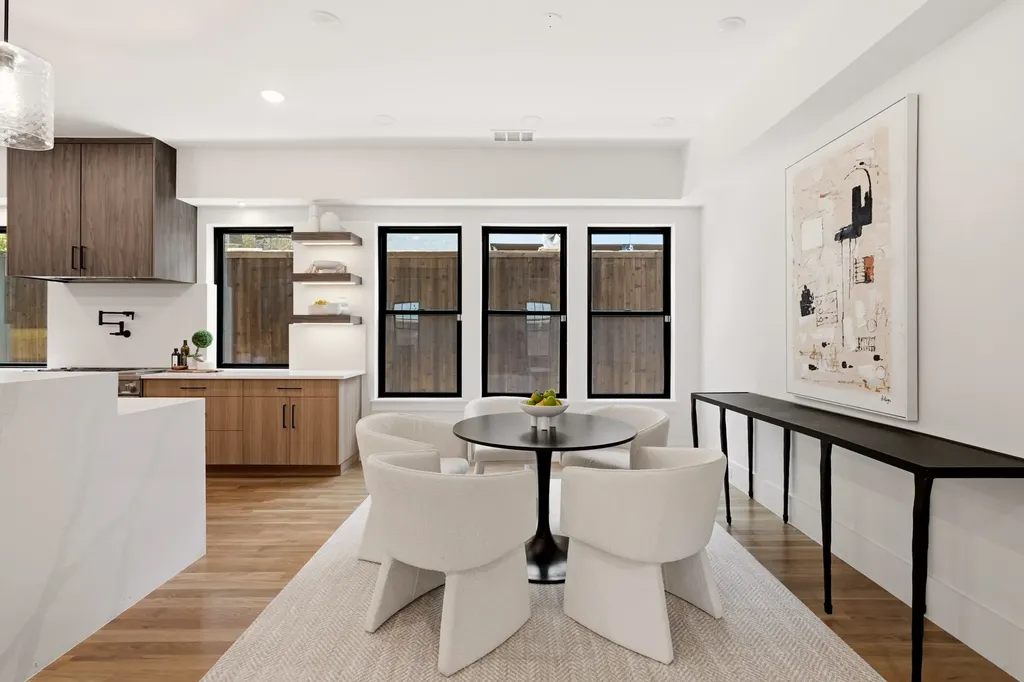 5449 Goodwin Avenue Dallas TX 75206