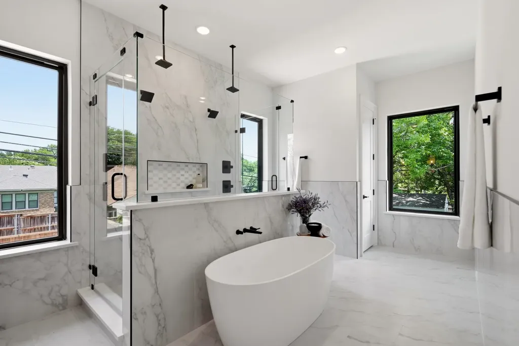 5449 Goodwin Avenue Dallas TX 75206