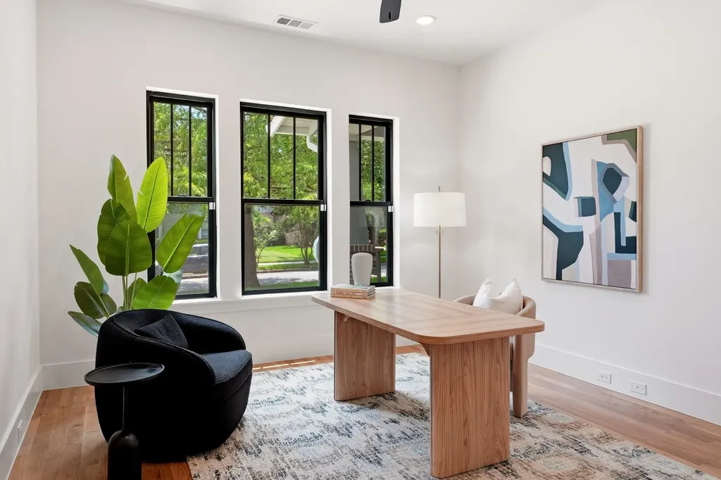 5449 Goodwin Avenue Dallas TX 75206