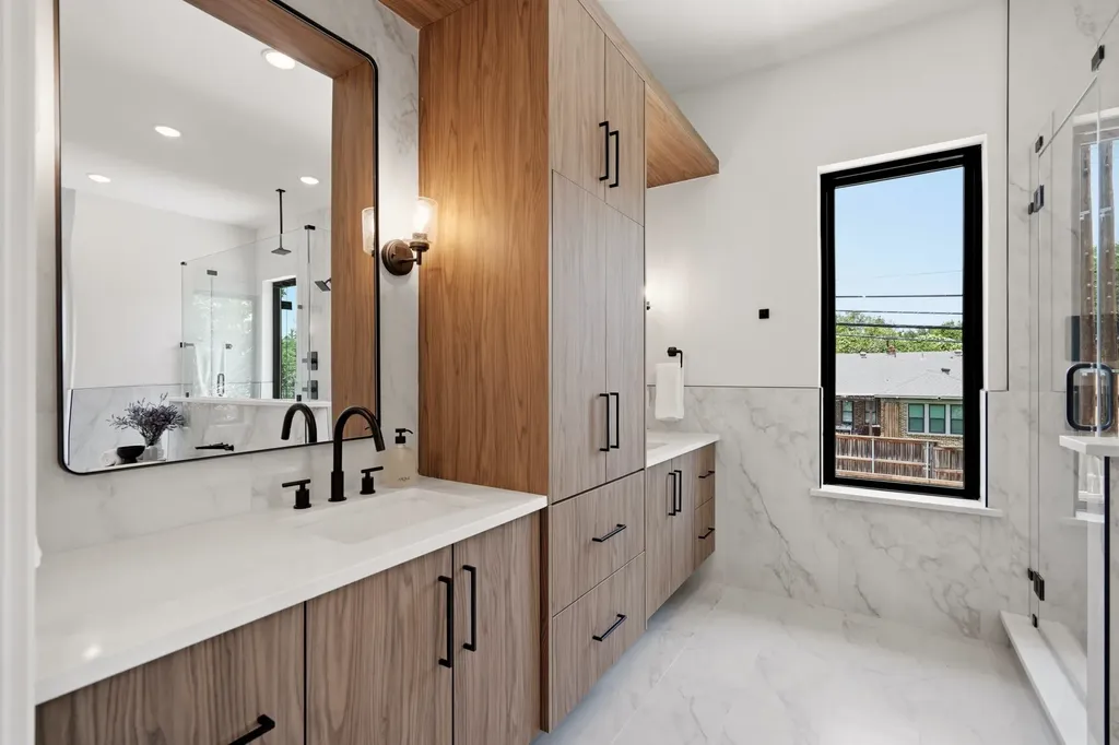 5449 Goodwin Avenue Dallas TX 75206