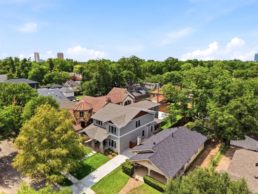 5449 Goodwin Avenue Dallas TX 75206