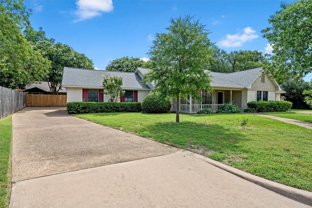 3512 Bent Tree Circle Waco TX 76708