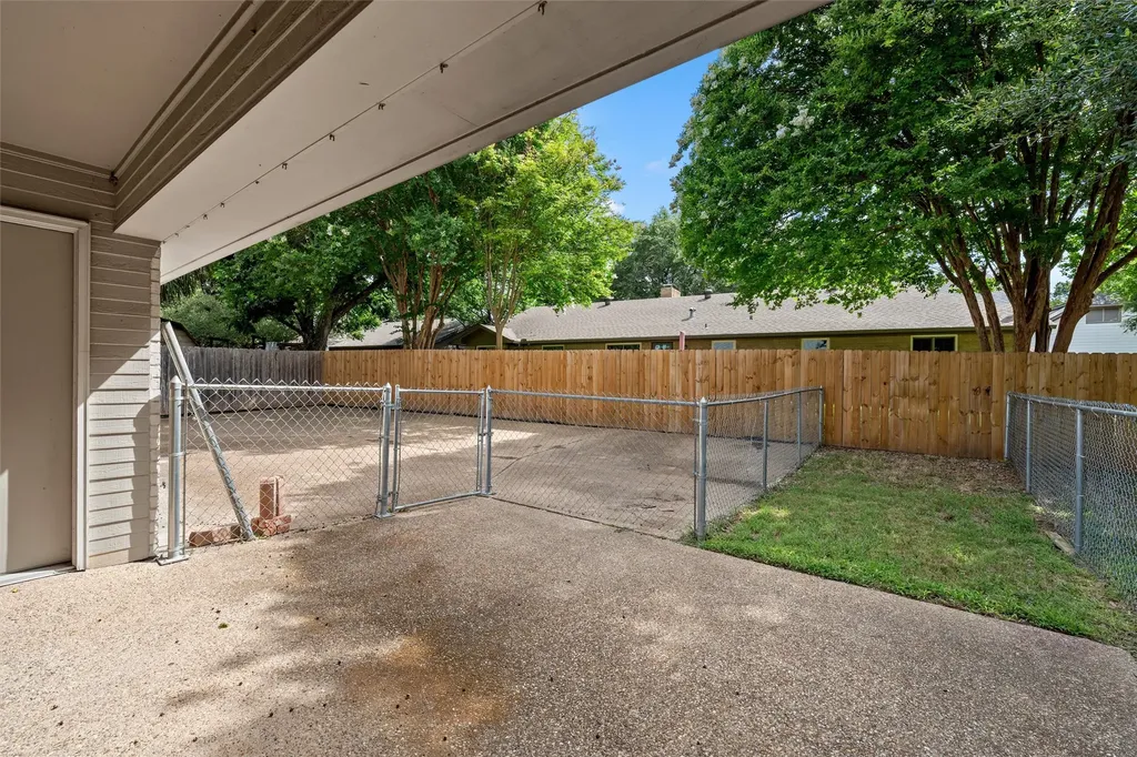 3512 Bent Tree Circle Waco TX 76708