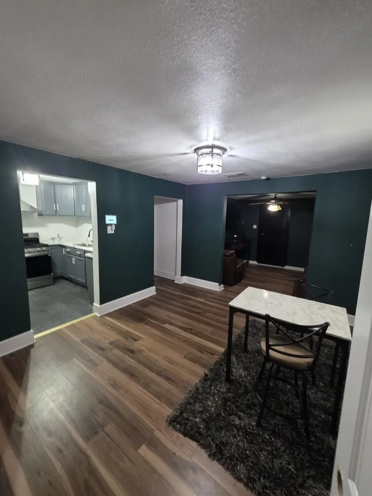 532 Griffith Avenue Dallas TX 75208