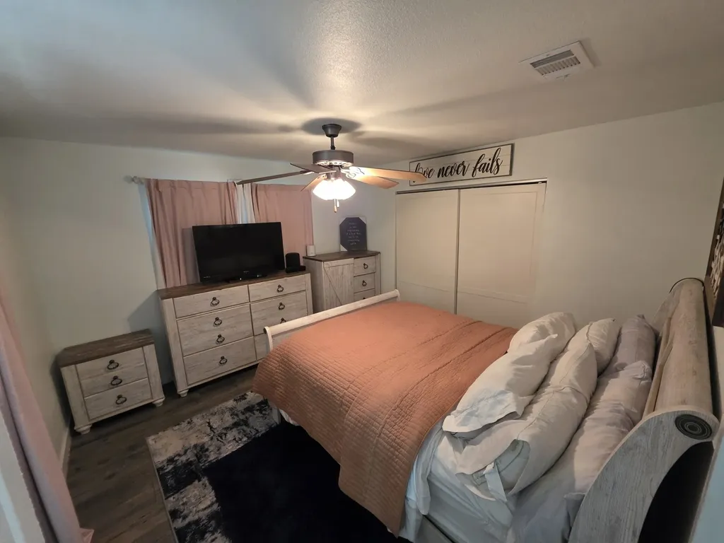 532 Griffith Avenue Dallas TX 75208