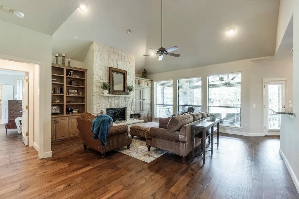 4308 Equestrian Way Flower Mound TX 75028