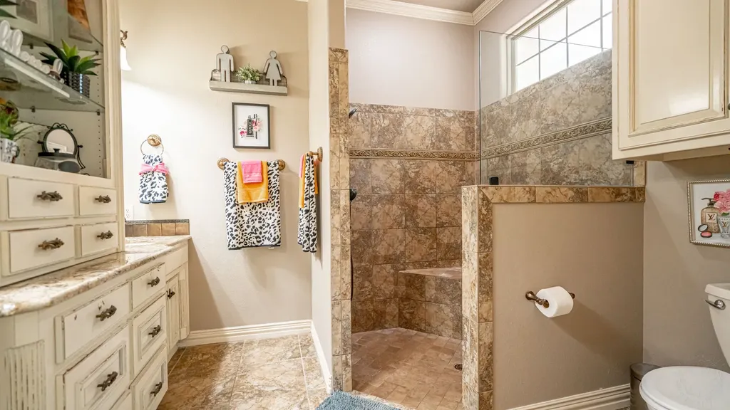101 Windsong Lane Tolar TX 76476