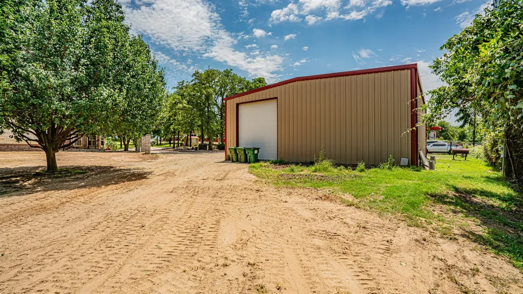 101 Windsong Lane Tolar TX 76476