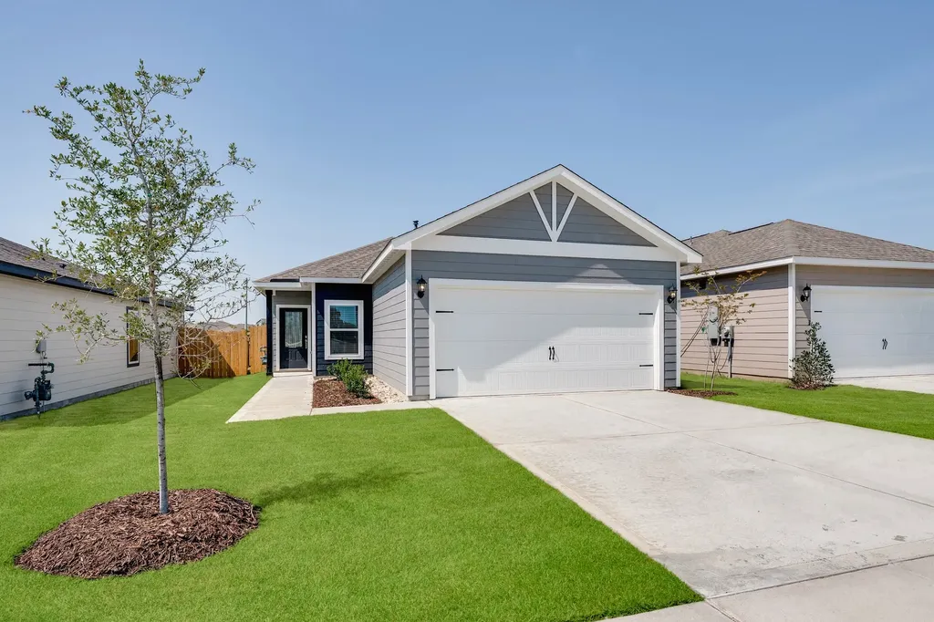 8325 White Wolf Trail Ponder TX 76259