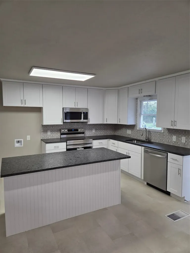 4325 Kendall Lane Waco TX 76705