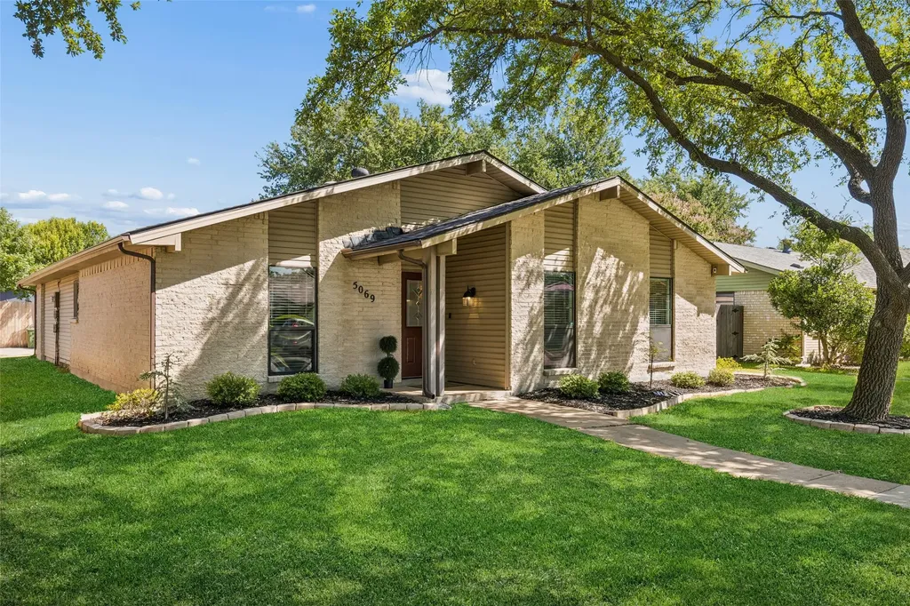 5069 Aztec Drive The Colony TX 75056