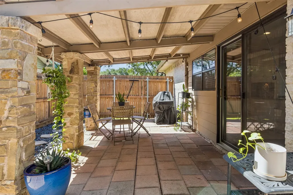 5069 Aztec Drive The Colony TX 75056