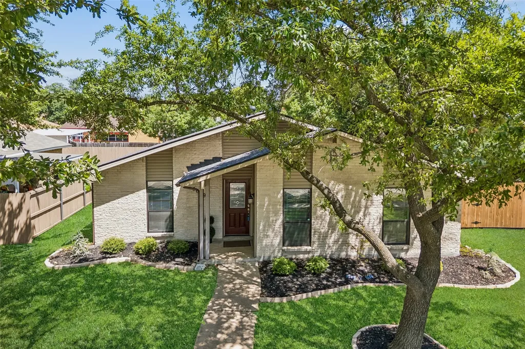 5069 Aztec Drive The Colony TX 75056