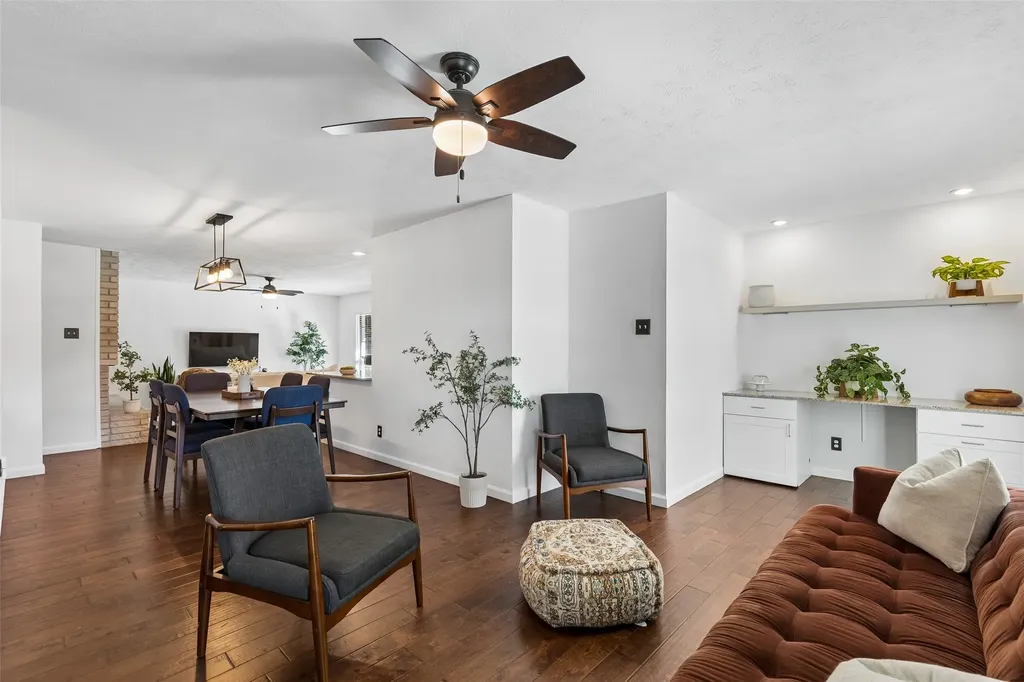 5069 Aztec Drive The Colony TX 75056