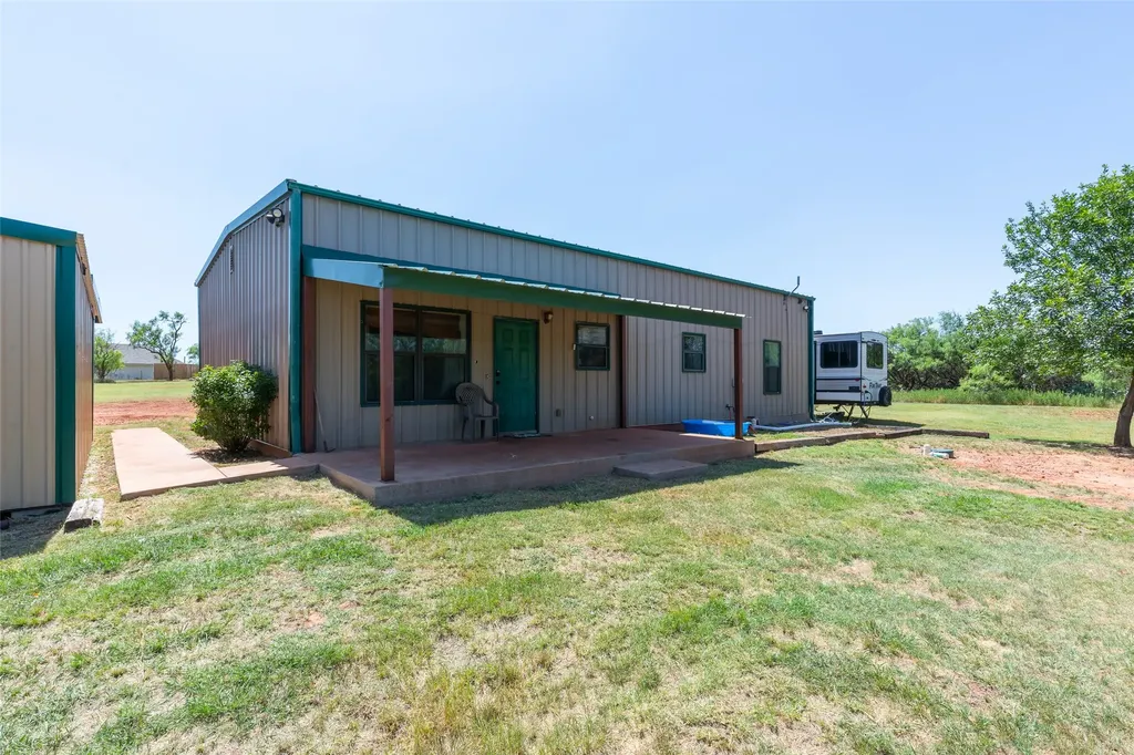 574 County Road 151 Tuscola TX 79562