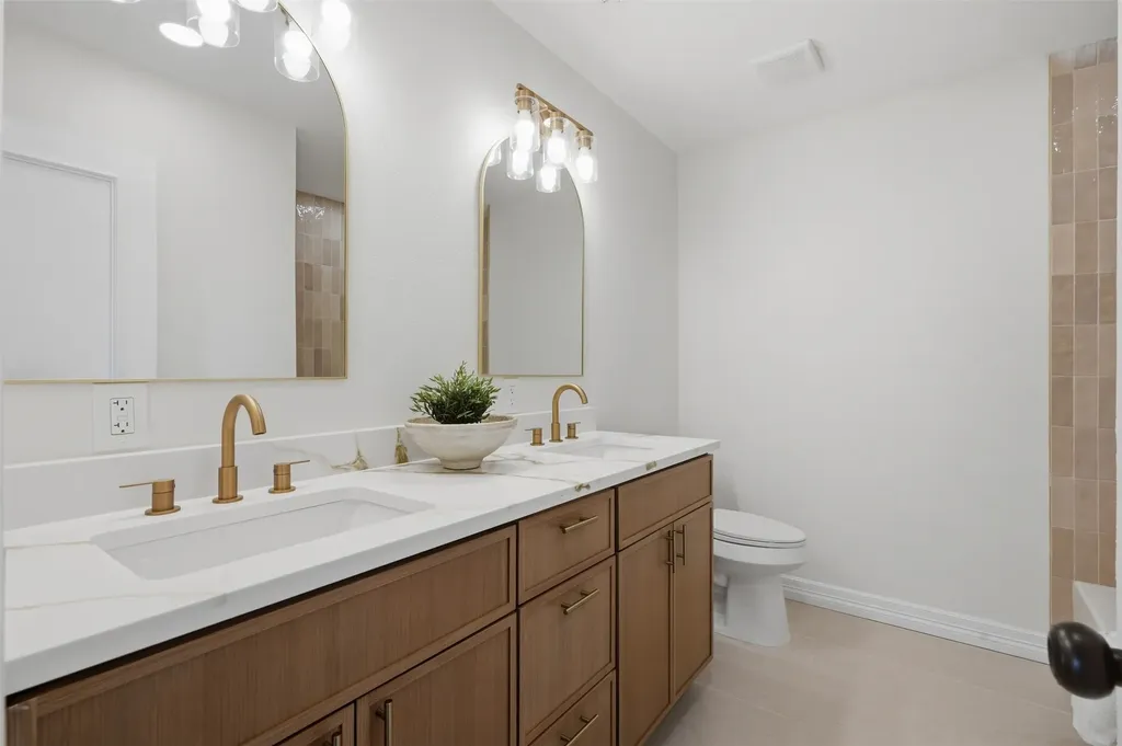 4106 Ridgecrest Trail Carrollton TX 75007