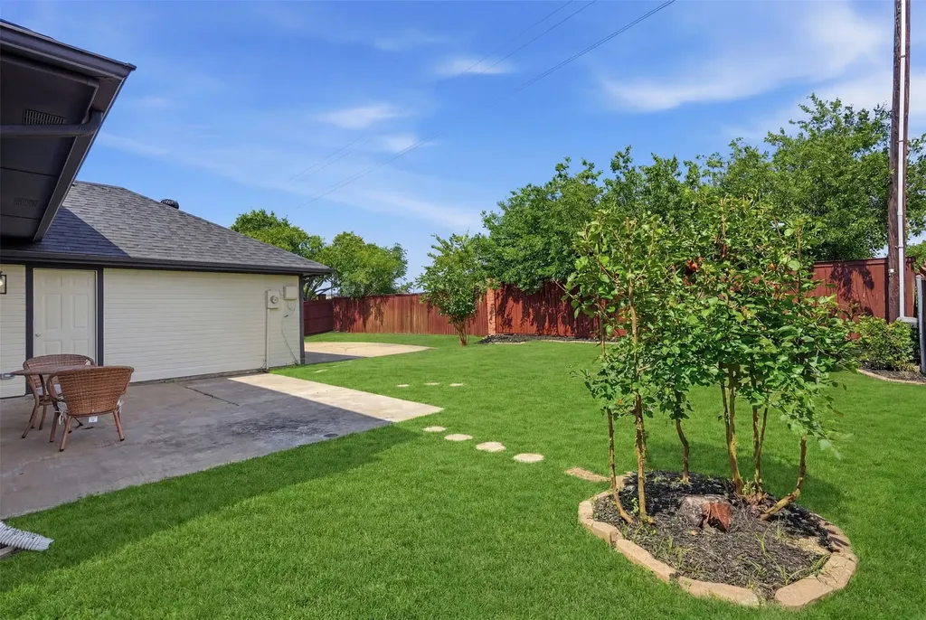 4106 Ridgecrest Trail Carrollton TX 75007