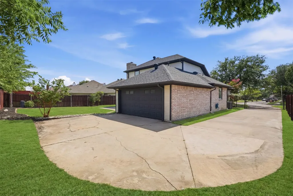 4106 Ridgecrest Trail Carrollton TX 75007