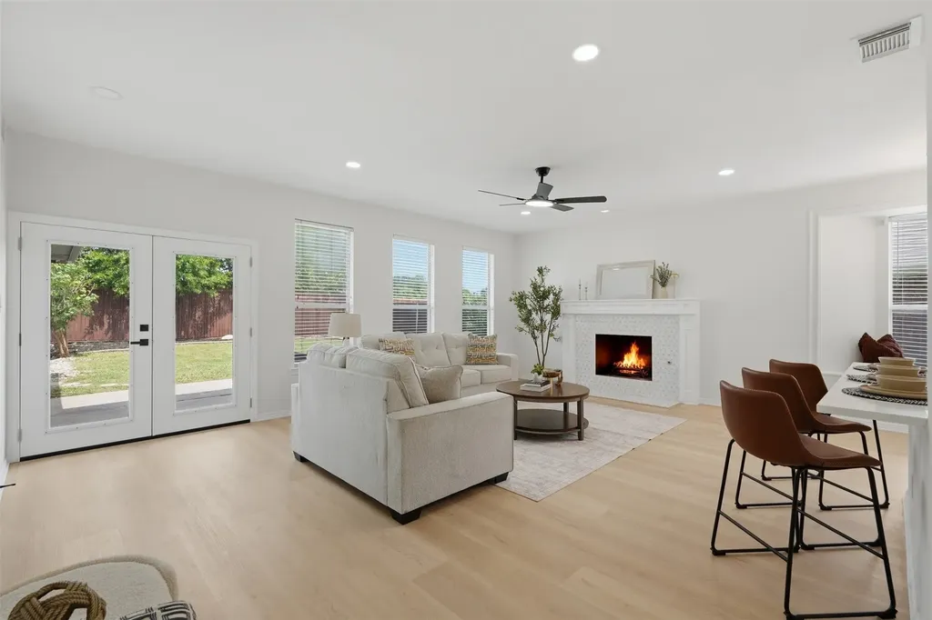 4106 Ridgecrest Trail Carrollton TX 75007