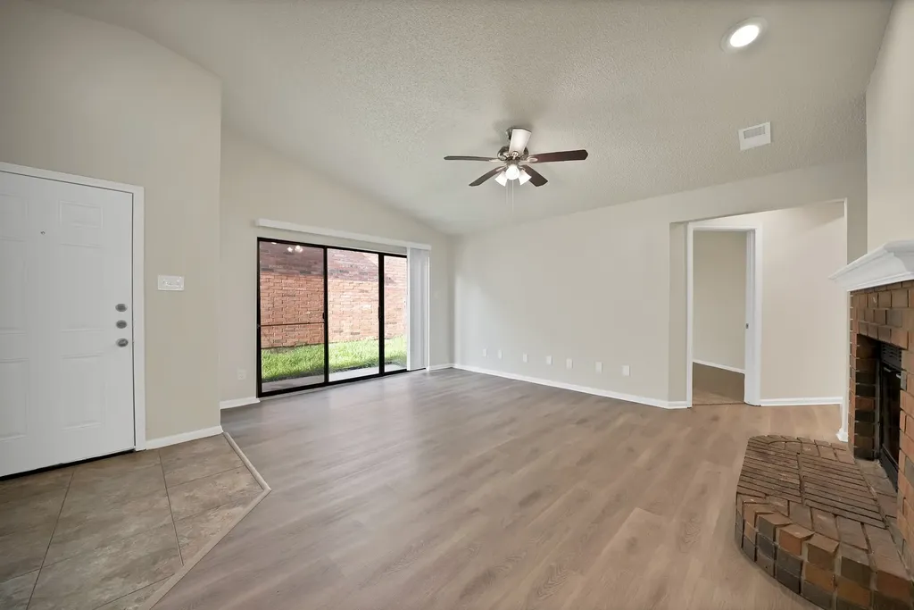 4213 Phoenix Drive Carrollton TX 75010