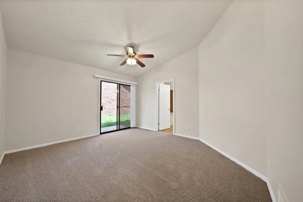4213 Phoenix Drive Carrollton TX 75010