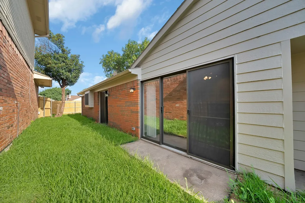 4213 Phoenix Drive Carrollton TX 75010