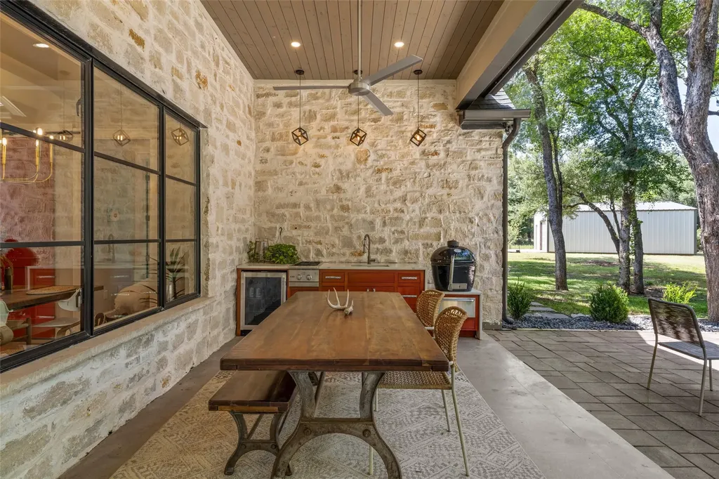 1074 Rogers Hill Spur Waco TX 76705