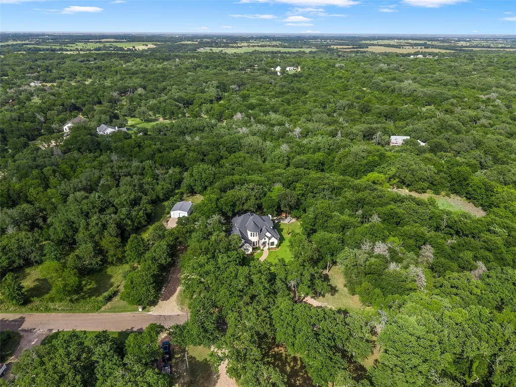 1074 Rogers Hill Spur Waco TX 76705