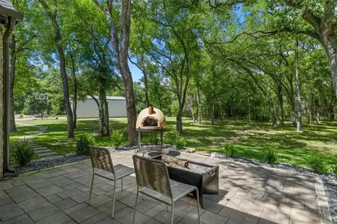 1074 Rogers Hill Spur Waco TX 76705