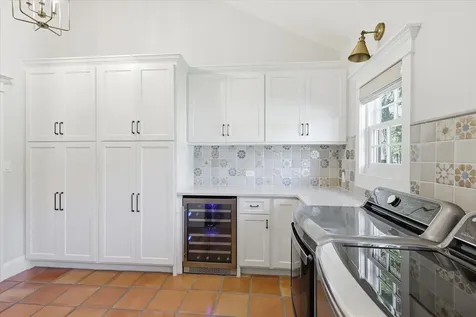 426 E Texas Street Grapevine TX 76051