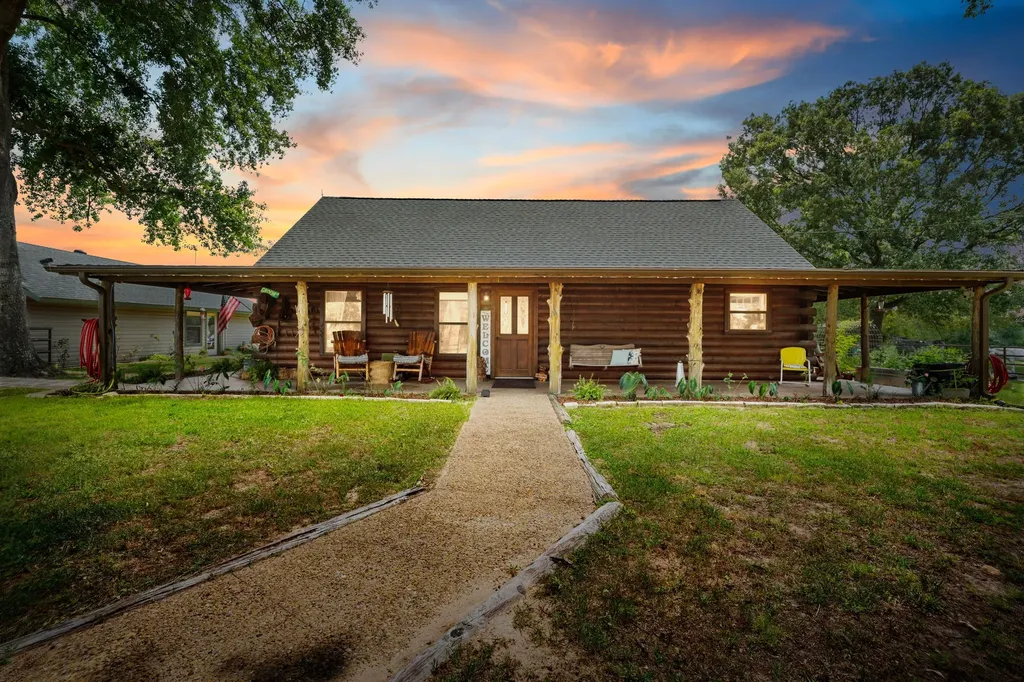 13494 County Road 2919 Eustace TX 75124