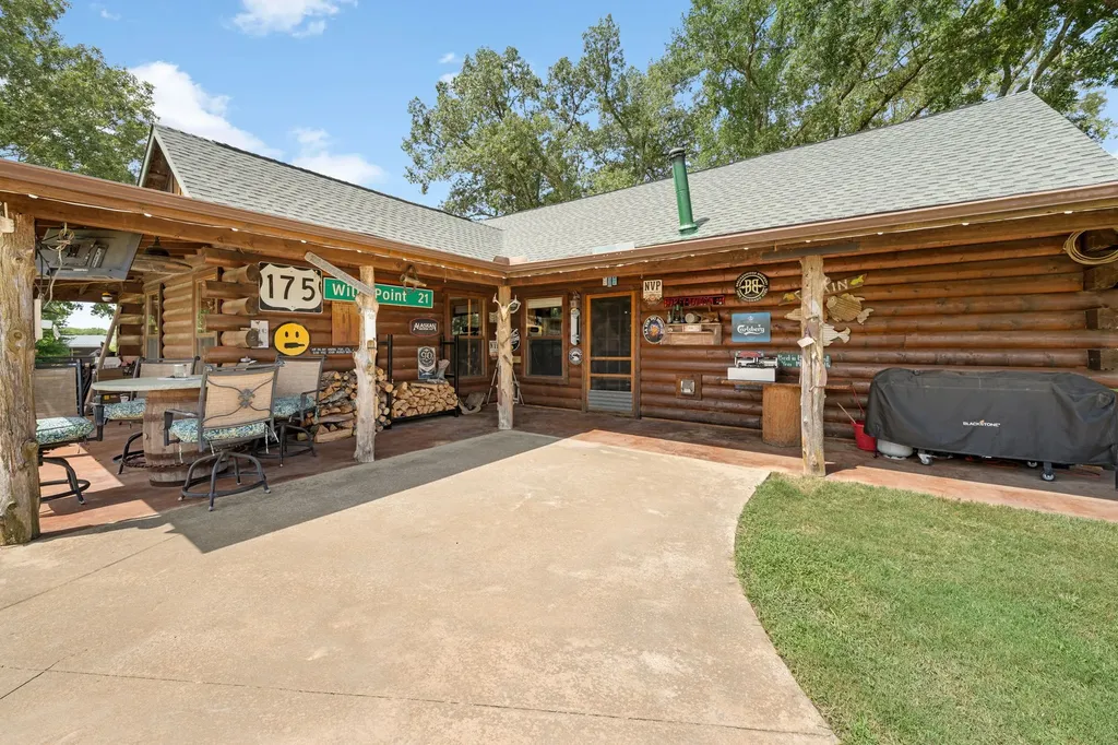 13494 County Road 2919 Eustace TX 75124