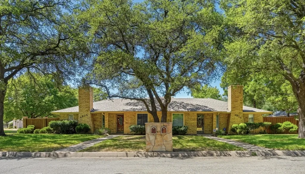 4824 Darla Drive Fort Worth TX 76132