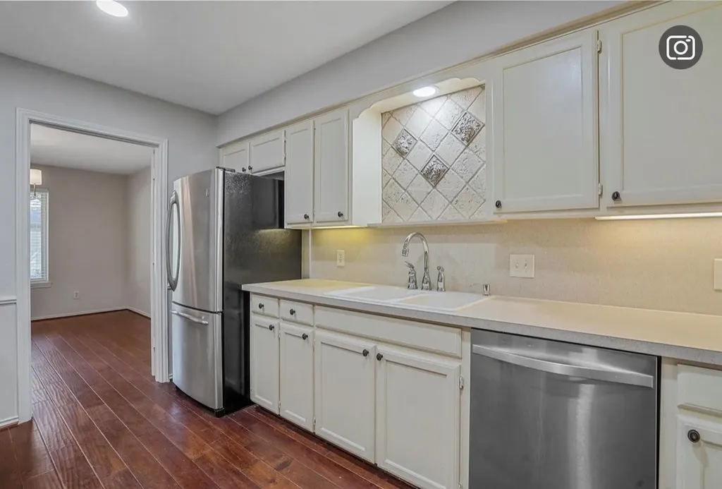 4824 Darla Drive Fort Worth TX 76132