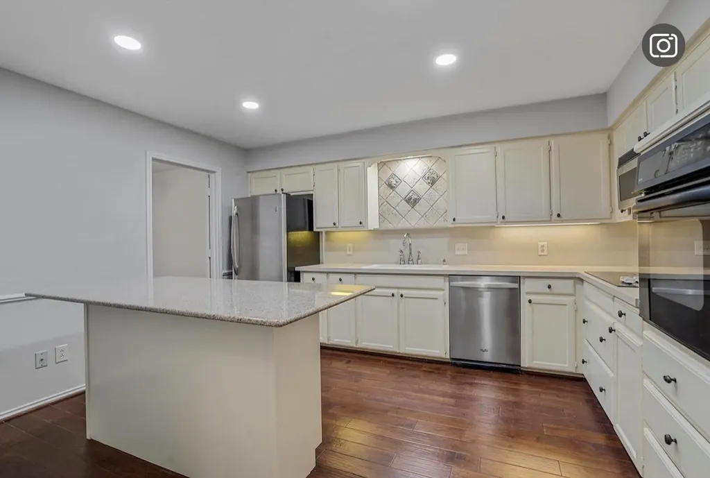 4824 Darla Drive Fort Worth TX 76132