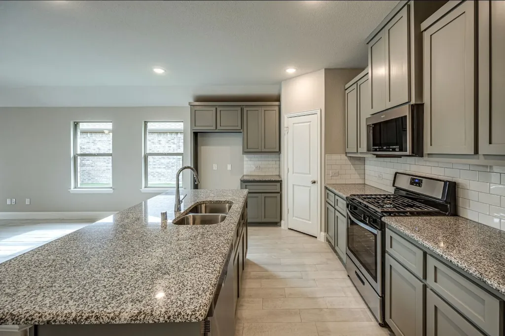 1513 Elizabeth Street Anna TX 75409