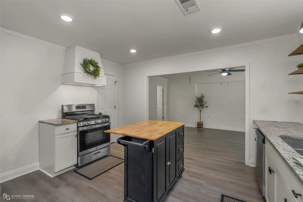 175 Magnolia Road Dubberly LA 71024