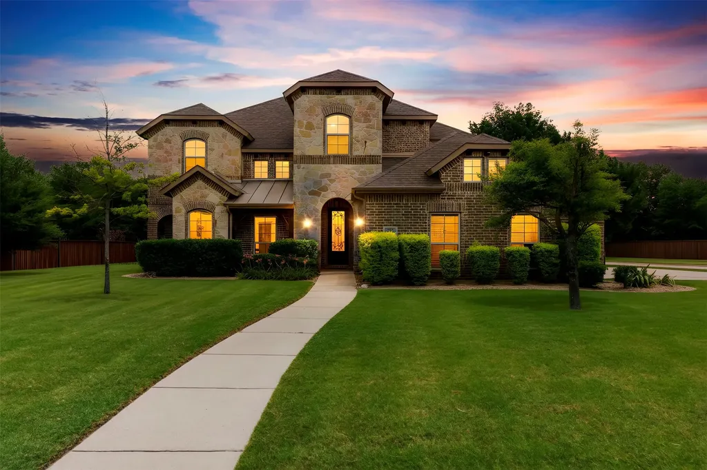 251 Williamsburg Lane Ovilla TX 75154