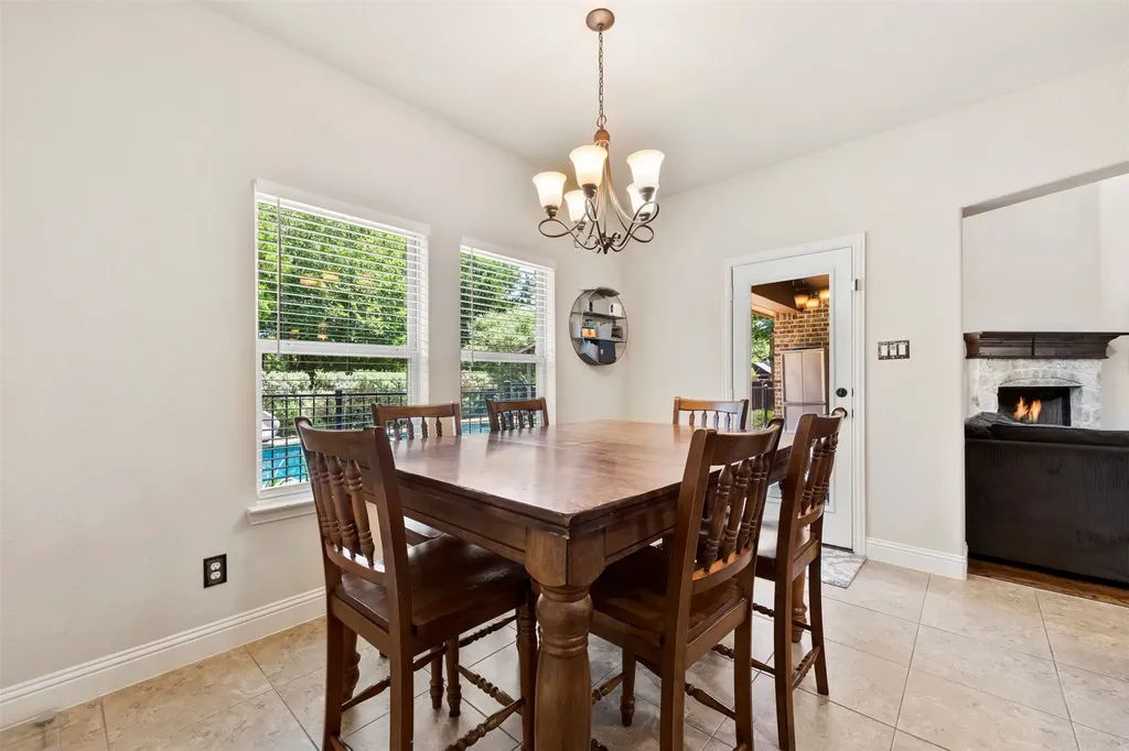 251 Williamsburg Lane Ovilla TX 75154
